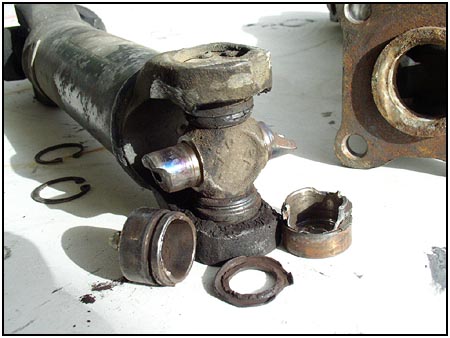 rear universal joint replacement